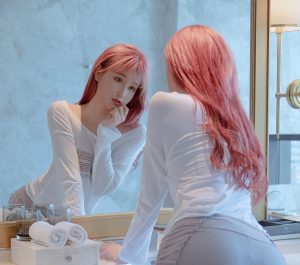 三青叶子 &ndash; Cosplay 美女写真 6 期全系列 氛围感拉满 [2.99G] 持续更新-配图2